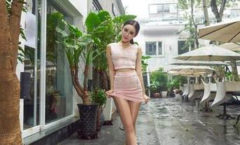 AISS爱丝(黄金版) – 你有没有注意到这条街角的变迁？欣杨的最新图册给你点儿帮助。
