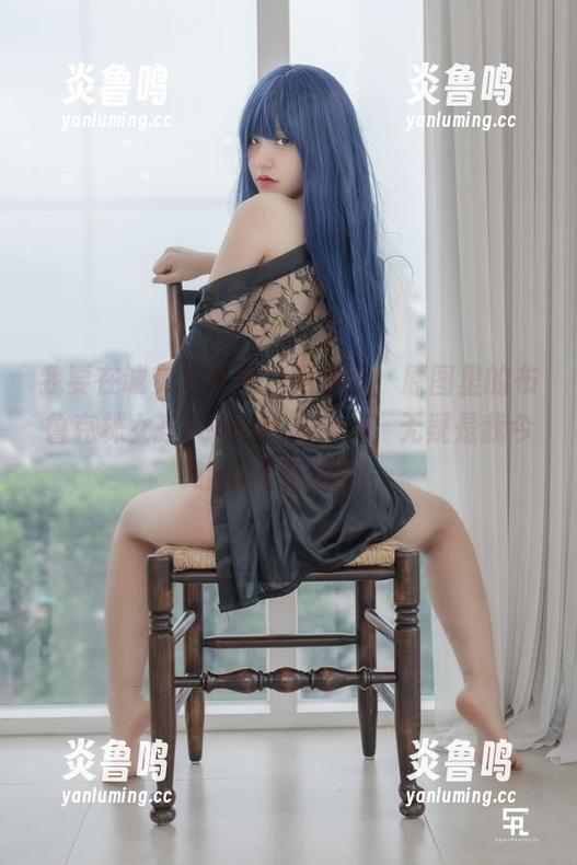 我要在诚实和直白之间选择，原图里的布鲁克林女孩Jenny(정제니)，无疑是我今晚的灵感源泉！