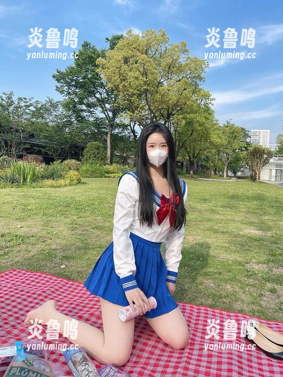 微密圈 - 来了来了！July芝岚的“纯白”新作品集光临，分享一份纯粹的空气。