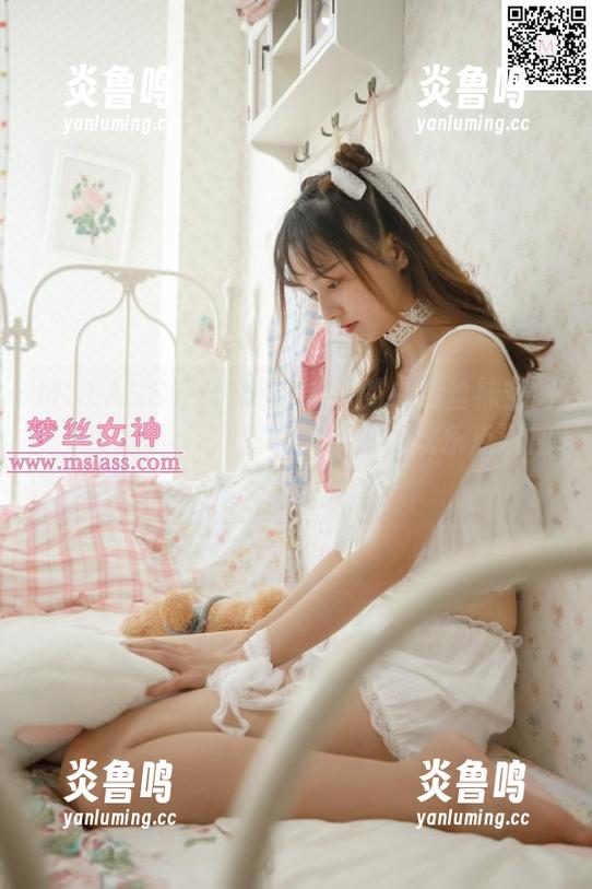 MSLASS梦丝女神 - 玥玥的白色丝袜空间：拆解优雅，原图曝光，给你欢乐点滴加分！