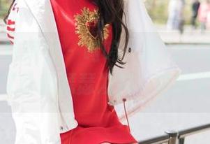 MiStar魅妍社 – 呜呜，丽Yovi的死库水套图又让我瑟瑟发抖，该睡觉了。