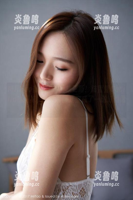MiiTao蜜桃社 - 图集更新！陆萱萱Cecilia的网袜，今天又被我穿成了一道时尚雷！