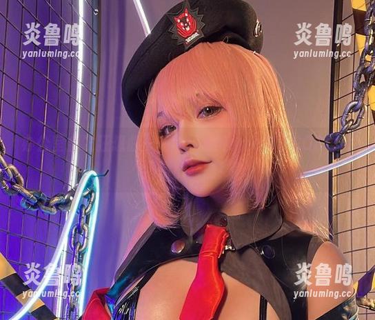 办公室金发狂想曲——SayoMomo为了COS也要很拼的套图！
