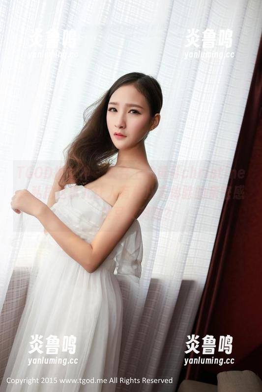 TGOD推女神 - 天台上的黄可christine，私拍这事儿让人有种从未体验的亲密感，禁忌又刺激？