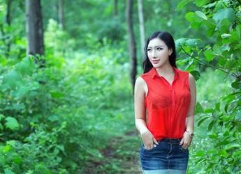 TuiGirl推女郎 – 修女不只是虔诚，李丽莎的美图合集开启新天地