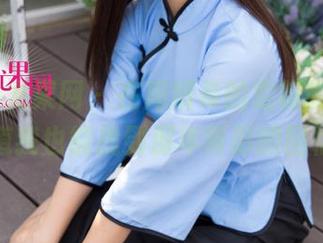 UGirls尤果网 – 在周妍希的定制教室中，难道我也能找到那年背影的回忆？