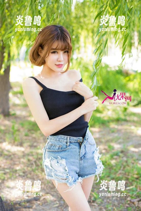 UGirls尤果网 - 赵智妍必看！天台合集，7种姿势看了就想唱：“我在天台上等待小宇宙起飞！”