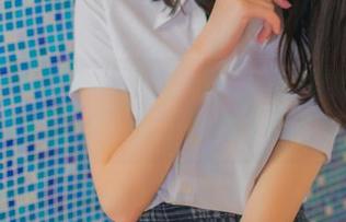 Xiuren秀人网 – 这一组Carol周妍希的油亮全套写真，完全刷新了我的审美！