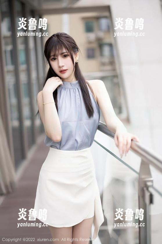 Xiuren秀人网 - 这组无圣光写真里，奶芙乔乔的泳衣选择让我有点小嫉妒！