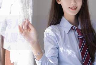 Xiuren秀人网 – 戴允祺zoe再次更新自己的礼服写真，是那个小故事吗？
