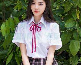 Xiuren秀人网 – 抱歉，不好意思，我又想下载绮里嘉Ula的‘死库水’原图了！