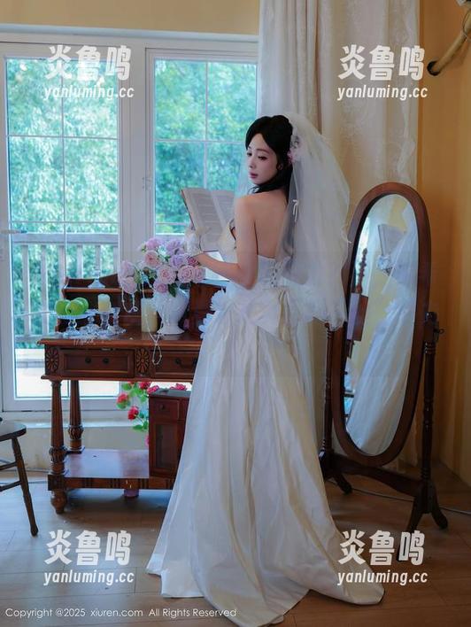 Xiuren秀人网 - 字母吸引力？不，艾希儿的全套灰丝写真才是真正的“丝”引力！