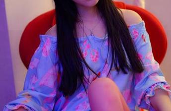 pans – 礼服秀不停，折折不只是在穿衣服的艺术写真！