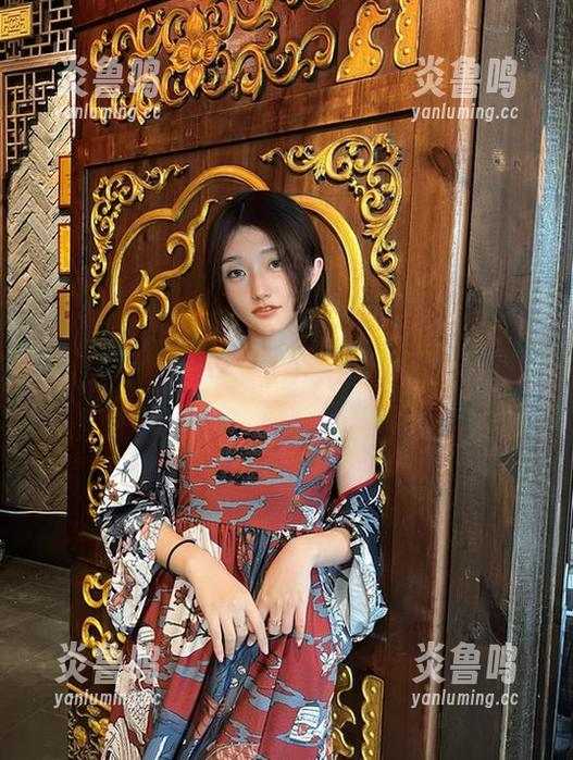 roroki骷髅姬的连体衣，朋友圈究竟有哪些“骷髅”想打卡？原图、图片解锁这些幽默！