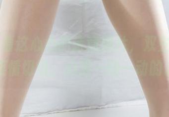 丽柜 – 看这心心的诗意照片，双生花的同桌情切切，心里一动一动的。