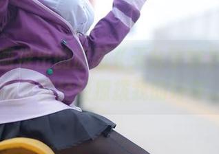 兔玩映画推出的原图《天台学妹》，每个细节都轻轻撩拨我的好奇…