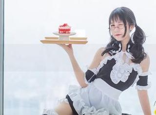 兔玩映画的私拍作品：女仆装和睡衣的女神搭配，这能好吗？