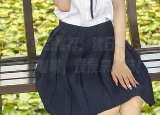 初夏女神 – 点点推荐：秋日JK主题图包，喝杯咖啡，慢慢来品味！