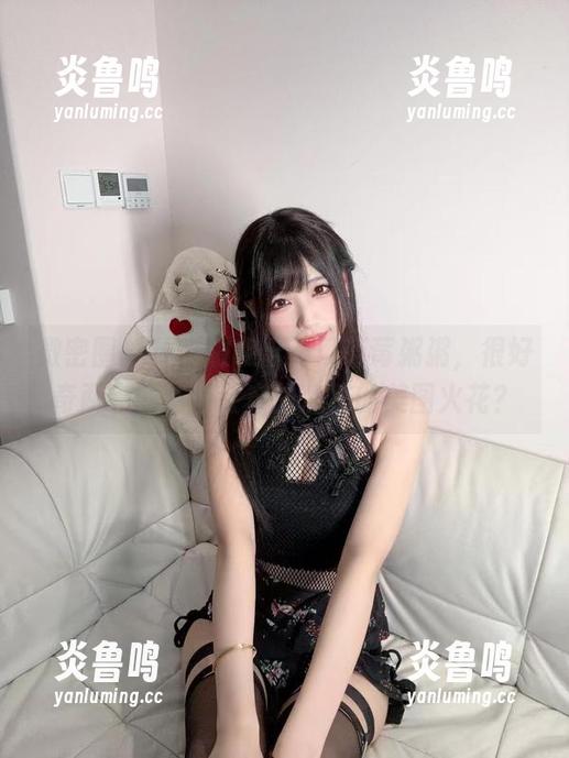 十万口草莓粥粥 微密圈 - 体操服和十万口草莓粥粥,很好奇两者的结合会产生怎样的美图火花?