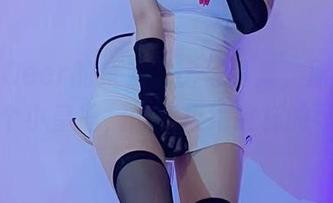 啾小妍Deer的金发芭比写真集，原图配得上一个小皇冠，谁能拒绝这样的可爱？
