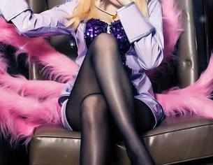 头条女神 – 申美嫣的私房短裙图片，警告：一旦观看，容易上瘾！