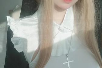 看这组图片，女主K在运动中发现了新的运动风！