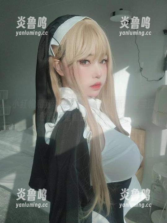小红帽和红苹果？女主K在更新那些美图时是不是偷偷加了魔法？