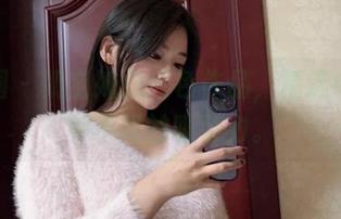微密圈 – 奶宝妹纸红色作品，精选中有一种不明的吸引力。