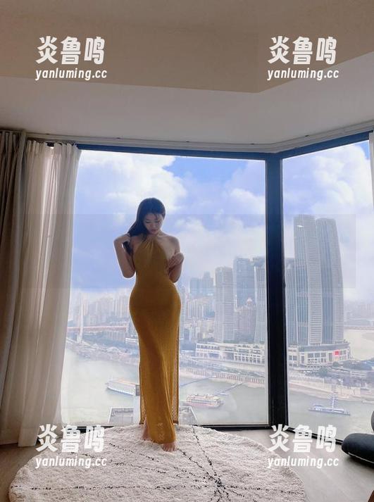 微密圈 - 来看原图，奶宝妹纸的女王风范，妥妥的高冷又让人想靠近。