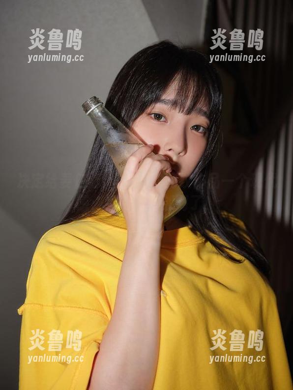 决定给姜仁卿(강인경)的豹纹作品一个现代感，定制的时刻到了！