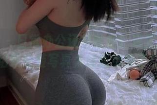 微密圈 – 日常办公还是走秀？宋昱欣的这组职业装写真太让我意外了！