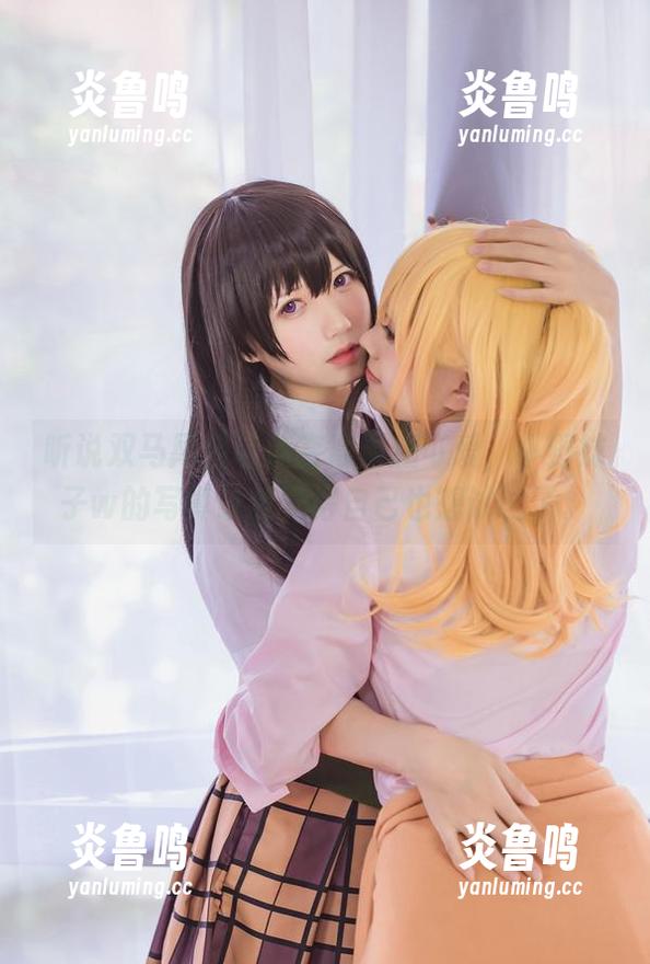听说双马尾会让你变得更加可爱，小野妹子w的写真让我觉得自己也想试试了。