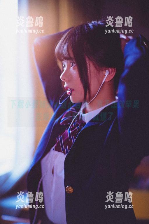 下载小野妹子w甜心合集，真不想放苹果在堆里，摊开来你就懂了