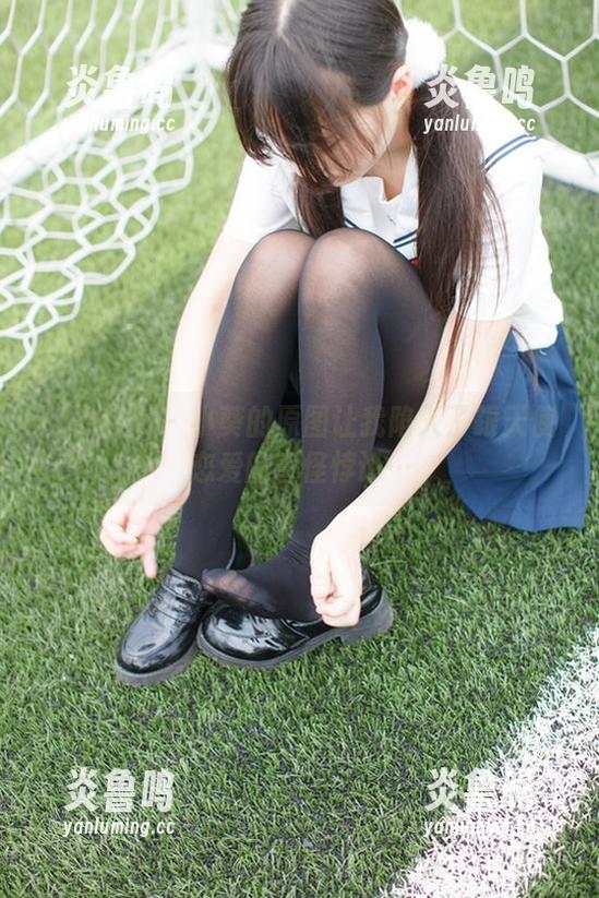 少女秩序 - 小葵的原图让我陷入了跟天使恋爱的奇怪悖论…