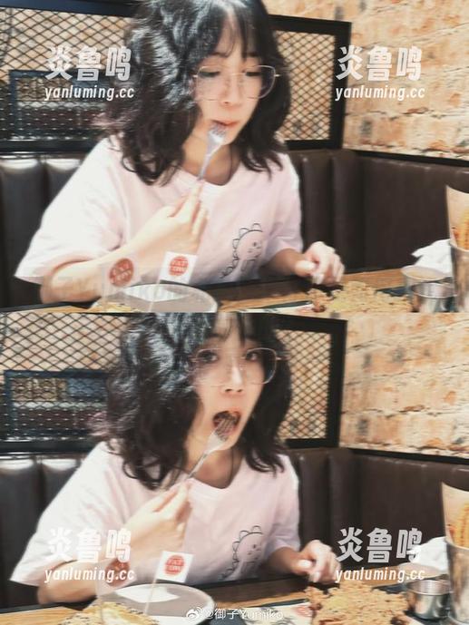 御子Yumiko的私拍，牛仔裤是如何把我“迷”住的？