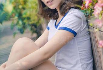 推女神 – 姐姐在做啥？汪佩妮Penny在线图片等你来猜