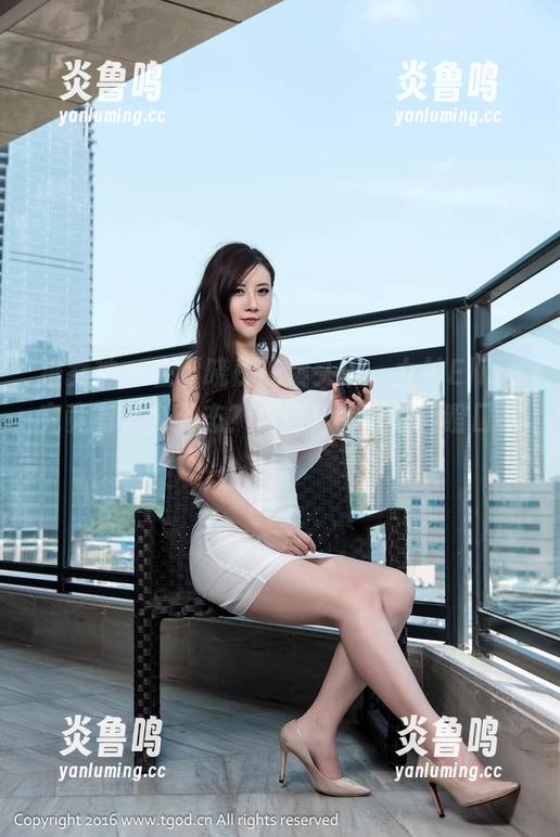 推女神 - 在谭晓彤的镜头下，女神Elise究竟有多少姿态？精选套图让你目瞪口呆！