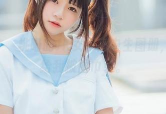 最新！桜桃喵的JK女子高中生图册，真该给我披围巾了。