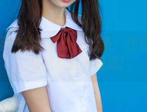 森萝财团白丝运动少女合集：在运动场上，与优雅意外相遇！