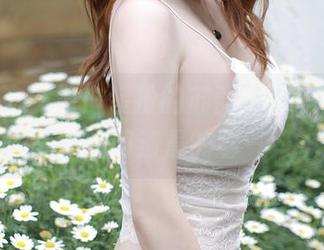 模范学院 – 纯白装扮的苏西-susie，私房美图如同清晨的雾气…