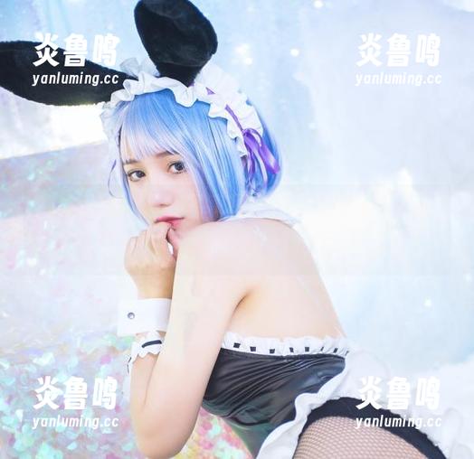 洛丽塔大哥 在洛丽塔大哥的写真图包里,我偶然发现甄姬在游园,她的梦如此缥缈。