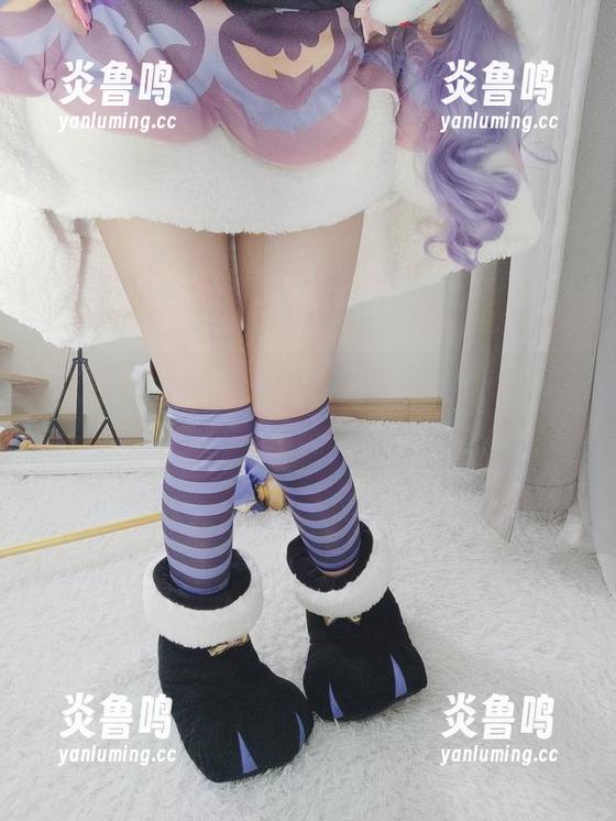 流年不停w与奶牛少女，这高清COS是热恋中的云朵吗