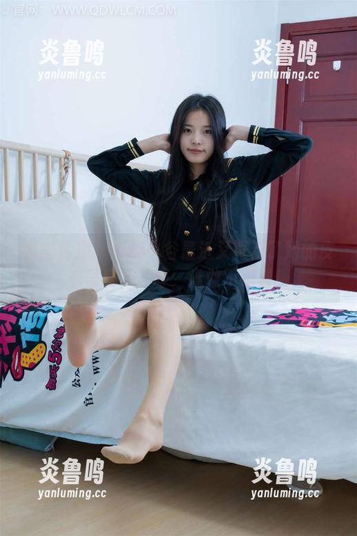 物恋传媒 - 听说小谷最近又更新了她的皮衣写真集？哼，谁敢不来看！