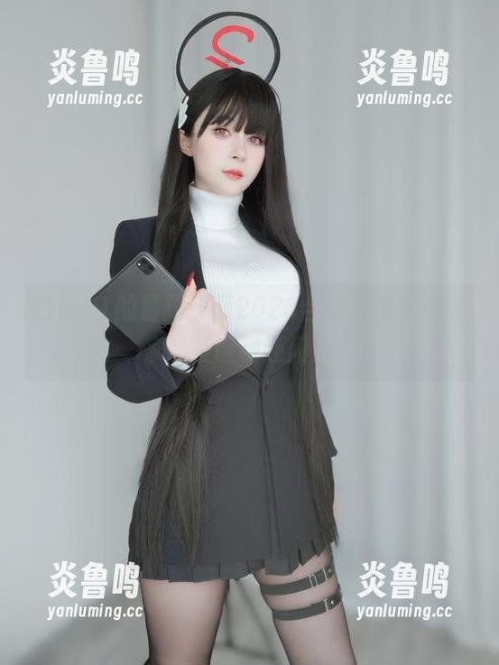 白银81的最新圣诞2023合集，居然比我家的圣诞树还闪亮！