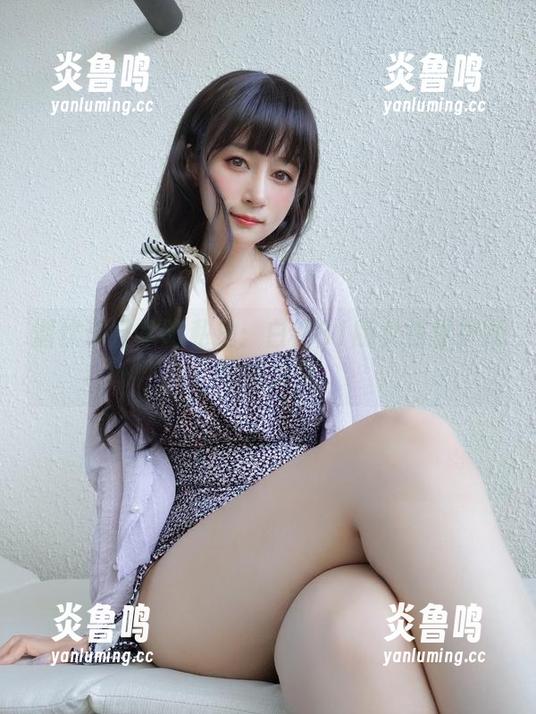 潜伏于日常的私拍：白银81版女性看护师写真大赏