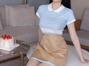 秀人网 – 一张免费美图搞定牛仔裤搭配，Elise谭晓彤你太会了。