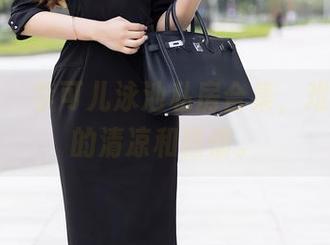秀人网 – 李可儿泳池私房合集，难得一见的清凉和热情。