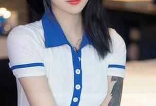 秀人网 – 果儿victoria的吊带，它无圣光，但原图里的每个线条，好像都在挑逗眼球。