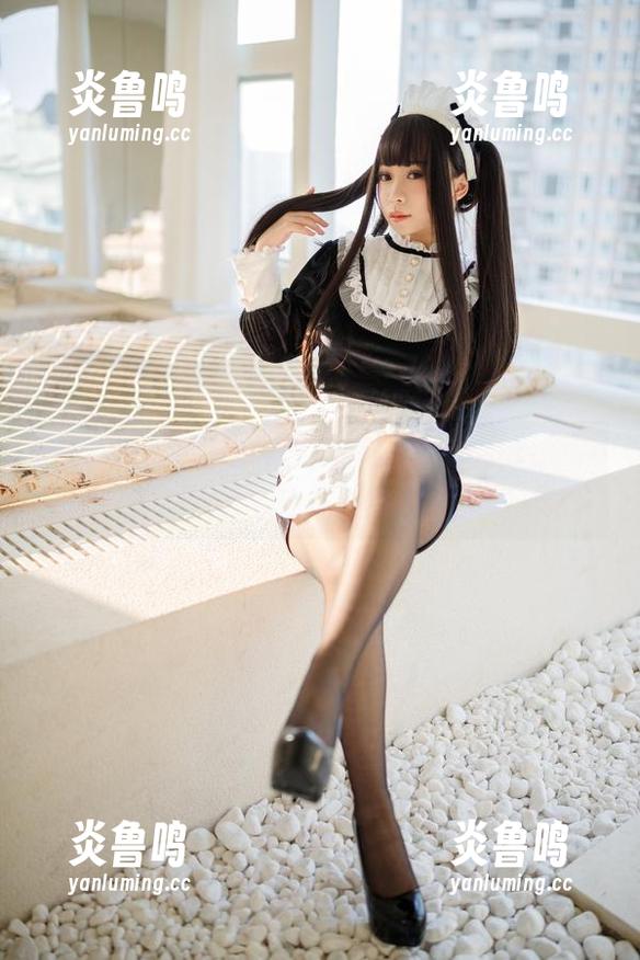 一步步拆解女仆——胡桃猫Kurumineko私房写真里的小心机