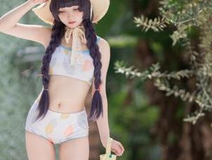 花铃Hana：原图里的兔女郎更像是梦中精灵